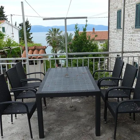 Adria Apartament Brist