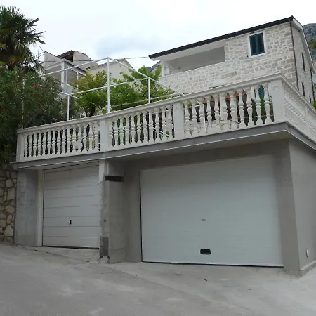 Apartment Adria
