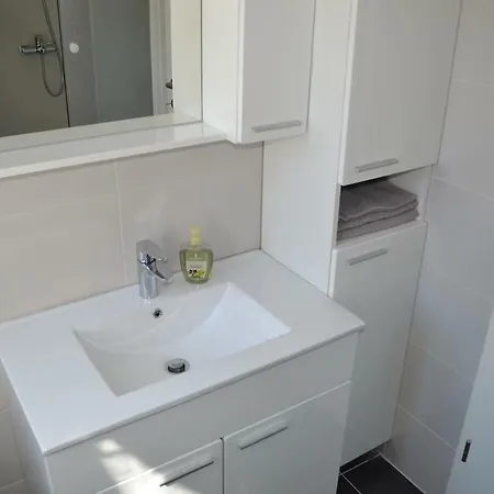 Apartment Adria Brist