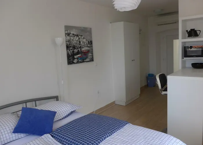 דירה Adria בריסט